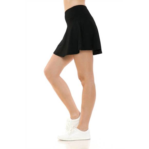 NEW LOVE IT tennis skort in black - Picture 2 of 3